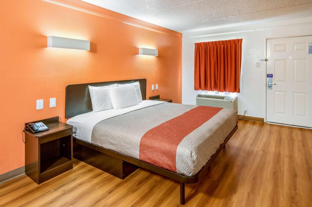 Motel 6-Euless, Tx - Dfw West Екстер'єр фото